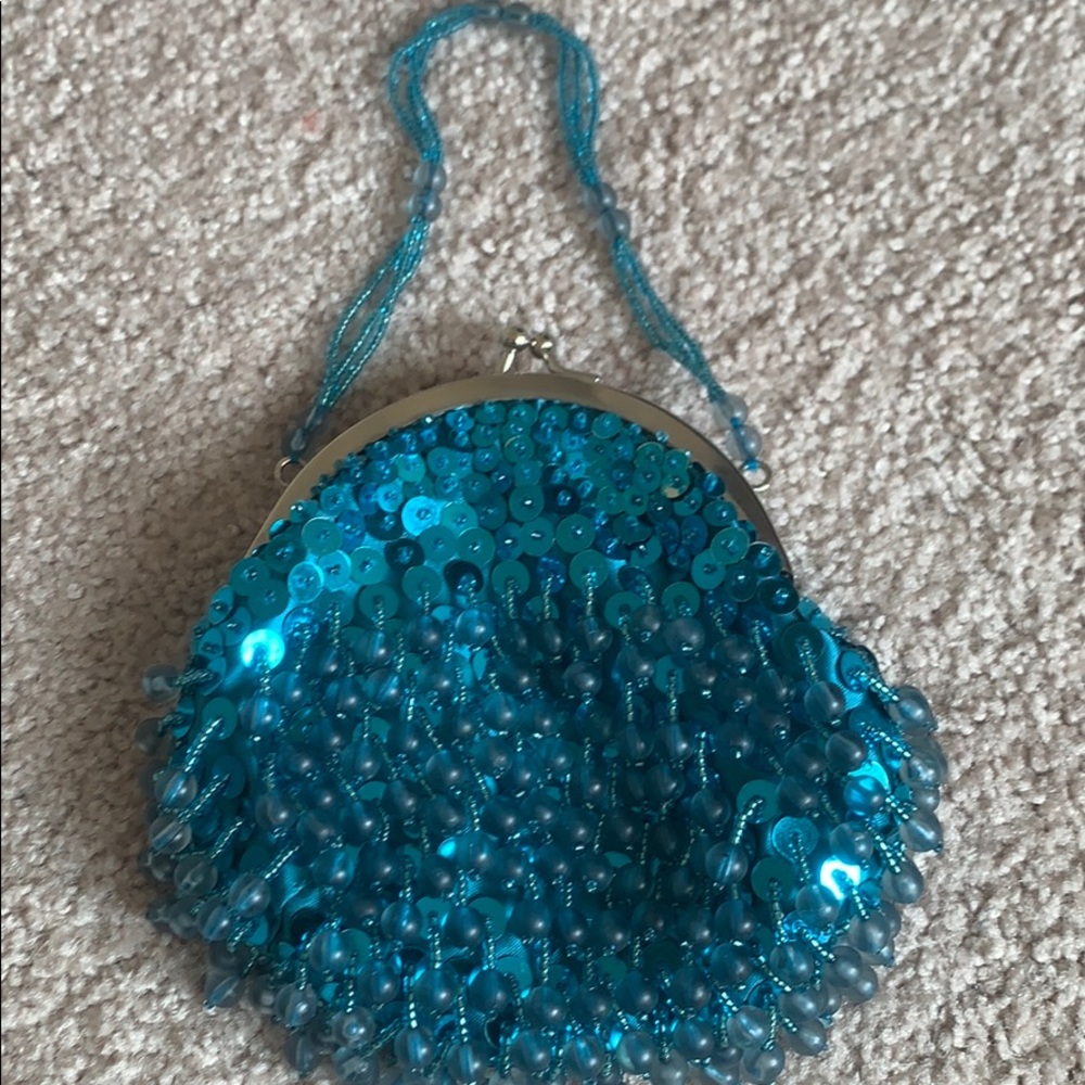 Like new small evening bag - Picture 2 of 4